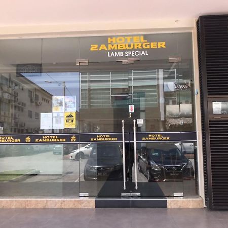 Malacca Hotel Zamburger Lamb Special מראה חיצוני תמונה